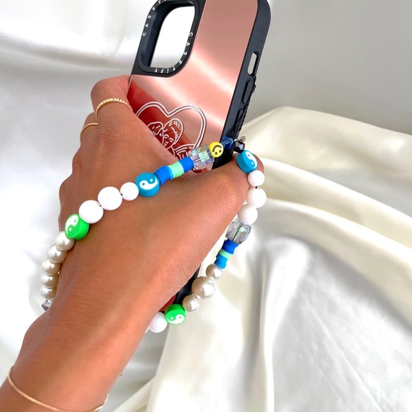 Beaded phone charm y2k aesthetic wildflower - Picture 2 of 3